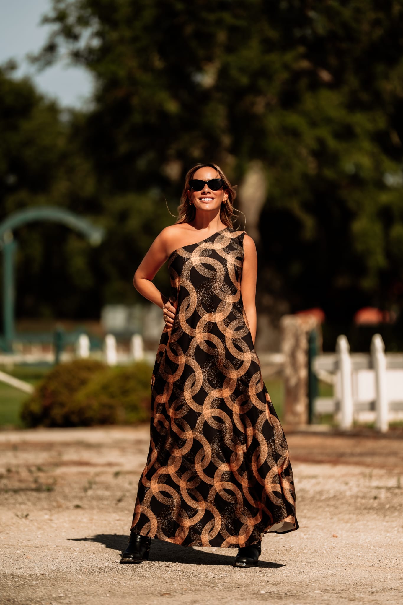 VESTIDO ASSIMÉTRICO MANUELA MOREIRA