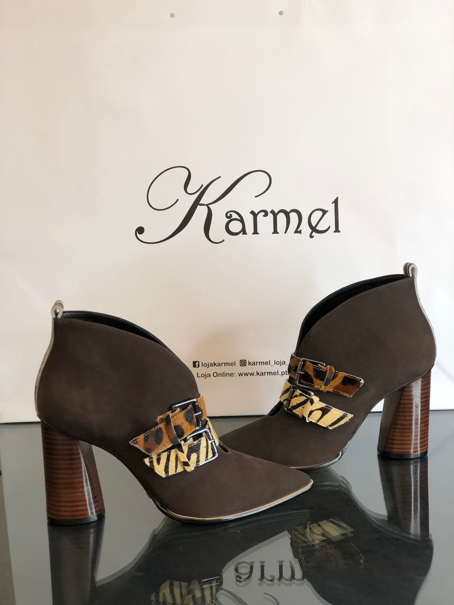 CHAUSSURE AVEC BOUCLE CECCONELLO IMPRIMÉ ANIMAL
