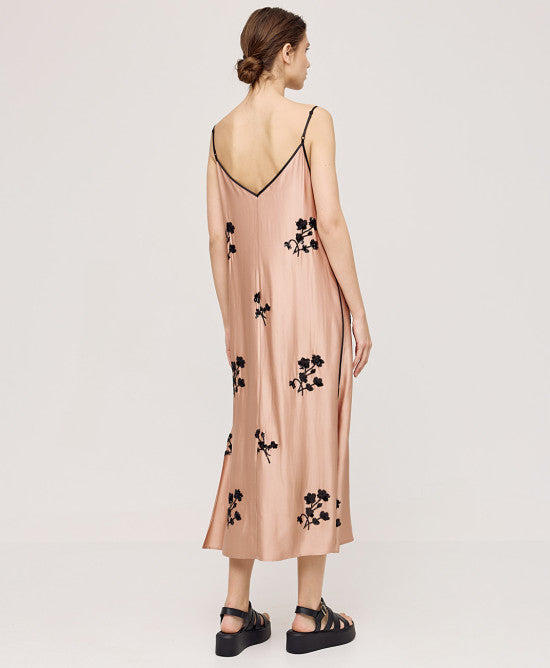 ROBE BRODÉE ACCESS