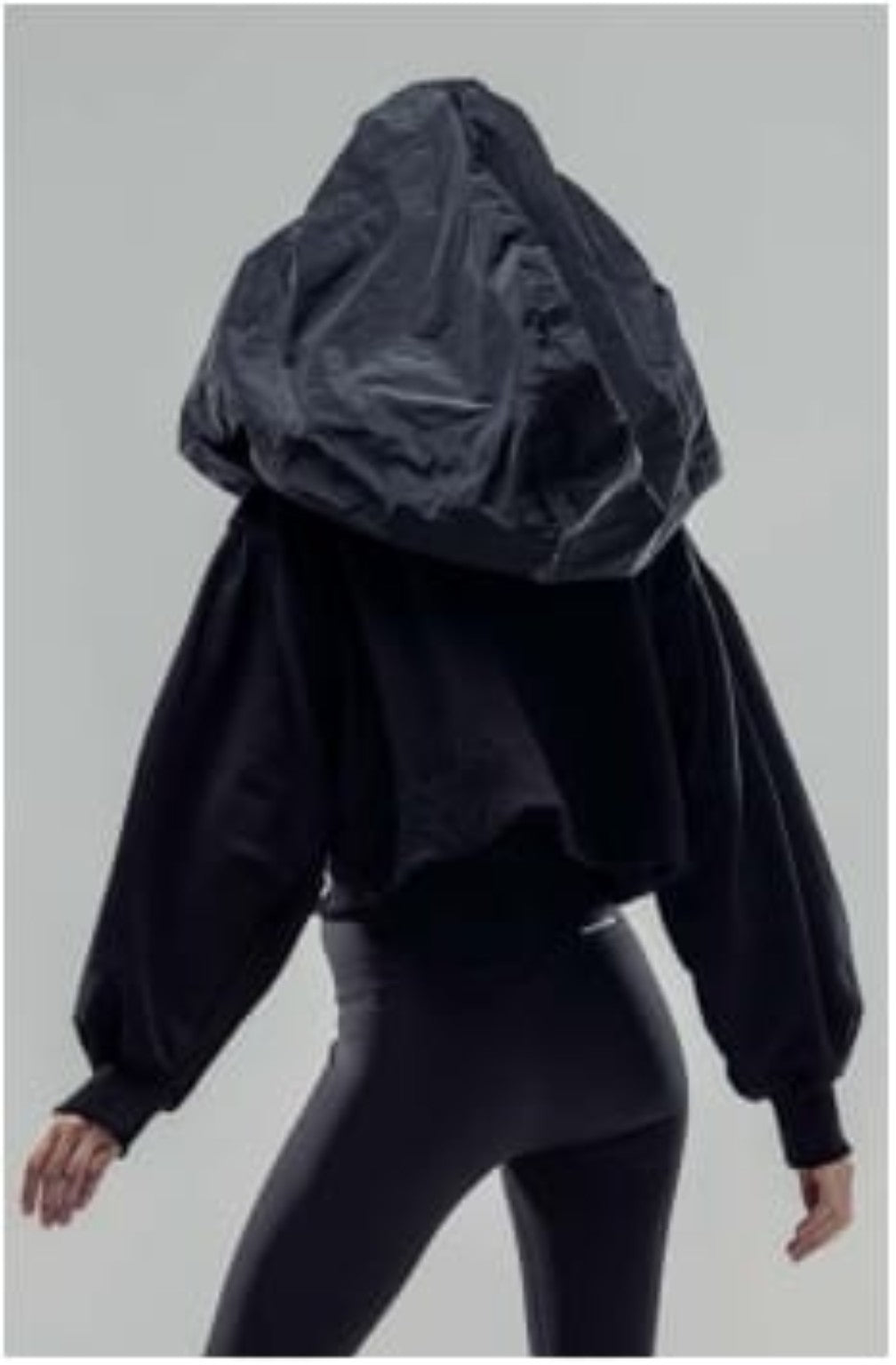 CAMISOLA COM CAPUZ ESTILIZADO - VDR