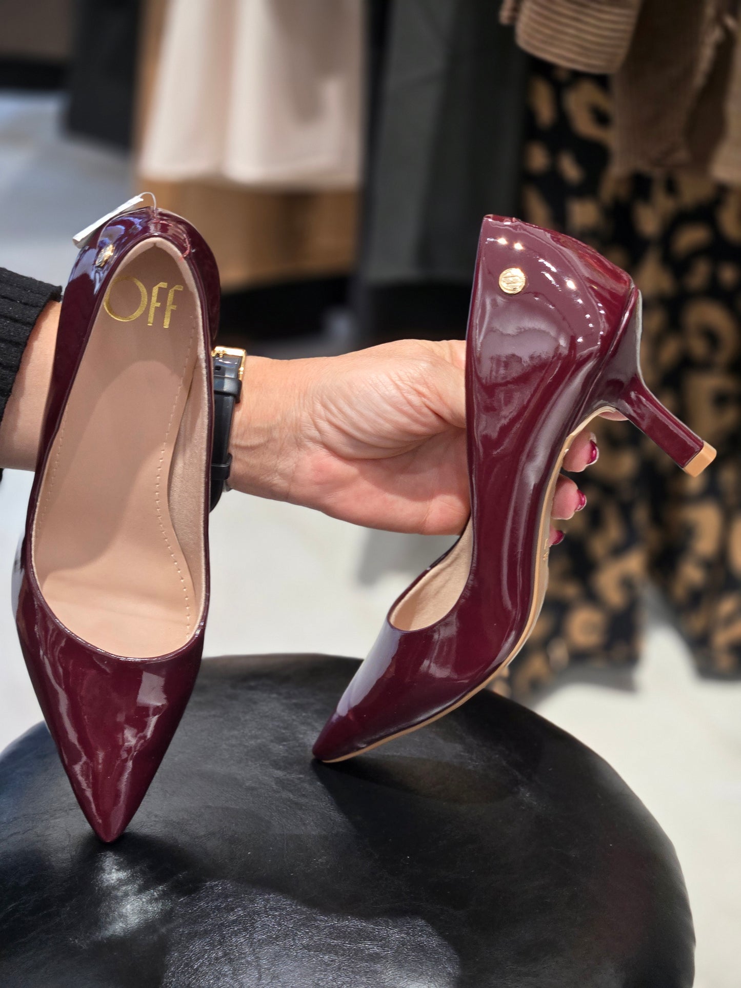 STILETTOS VERNIZ LIALINE