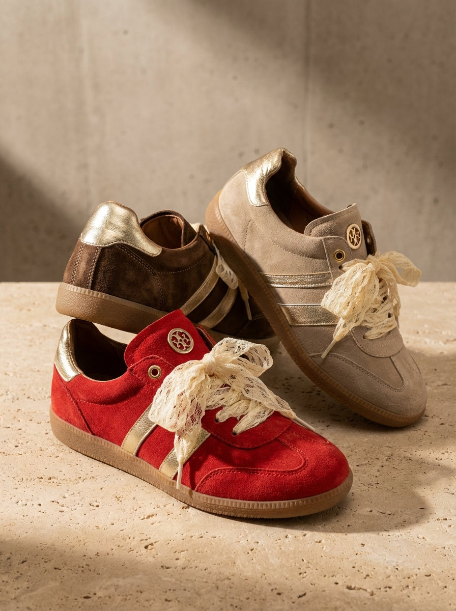 TÉNIS COM ATACADORES RENDA GUSI