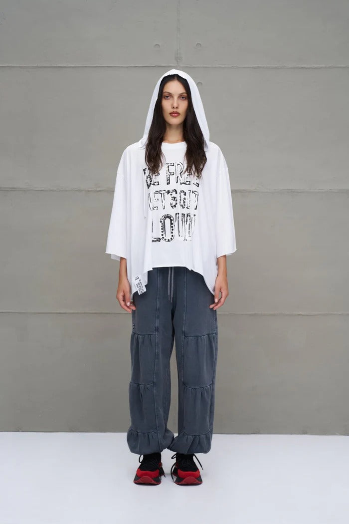 T-SHIRT COM CAPUZ VDR