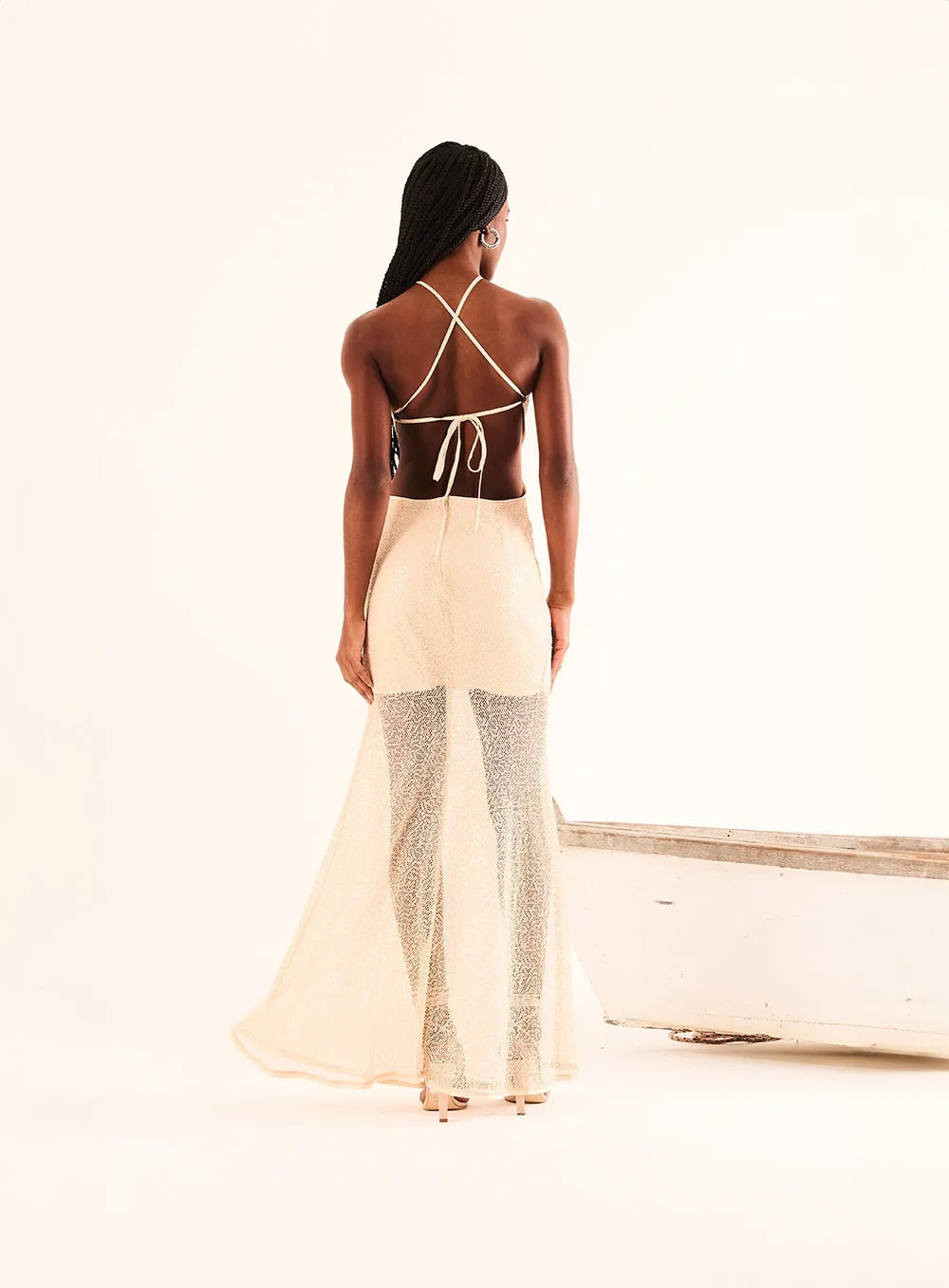 VESTIDO COM LANTEJOULAS OPEN