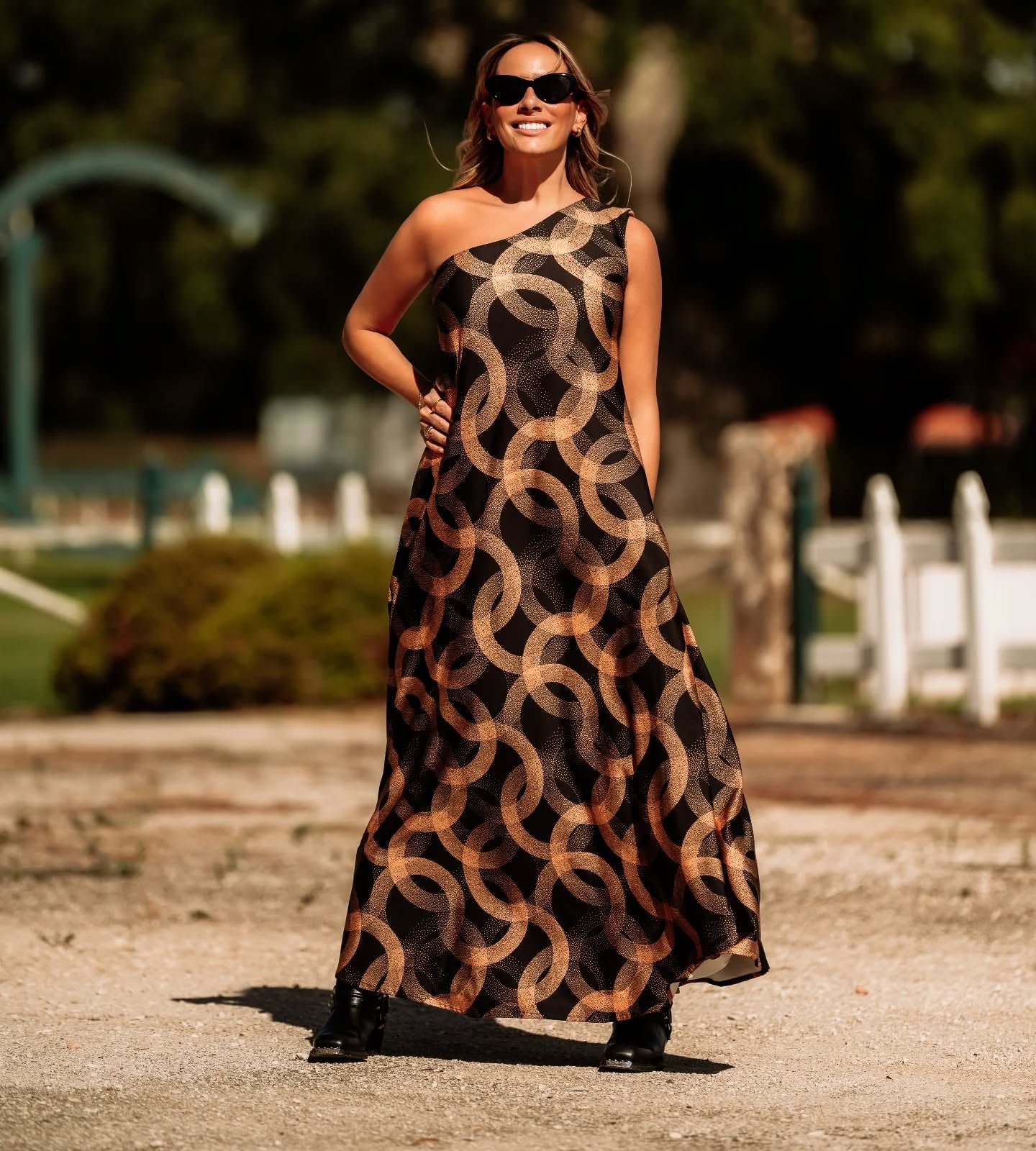VESTIDO ASSIMÉTRICO MANUELA MOREIRA