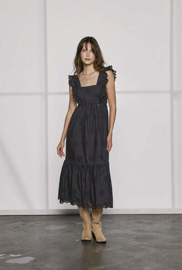 VESTIDO BORDADO RELISH