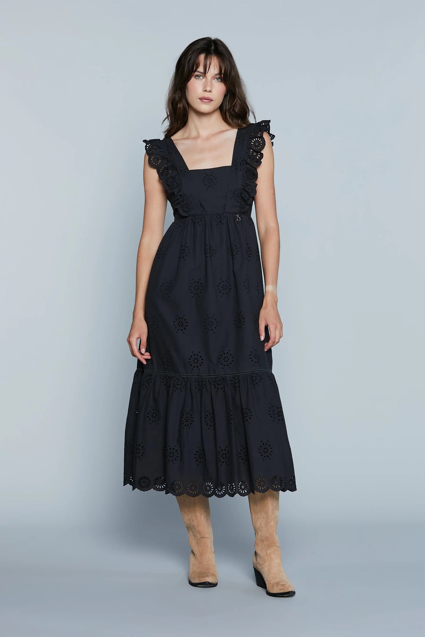 VESTIDO BORDADO RELISH