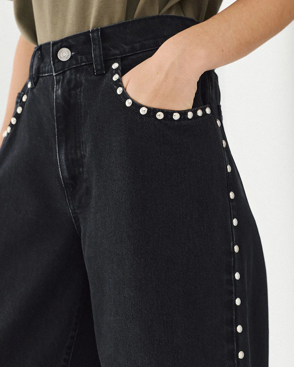 CALÇAS WIDE-LEG TACHAS - ACCESS