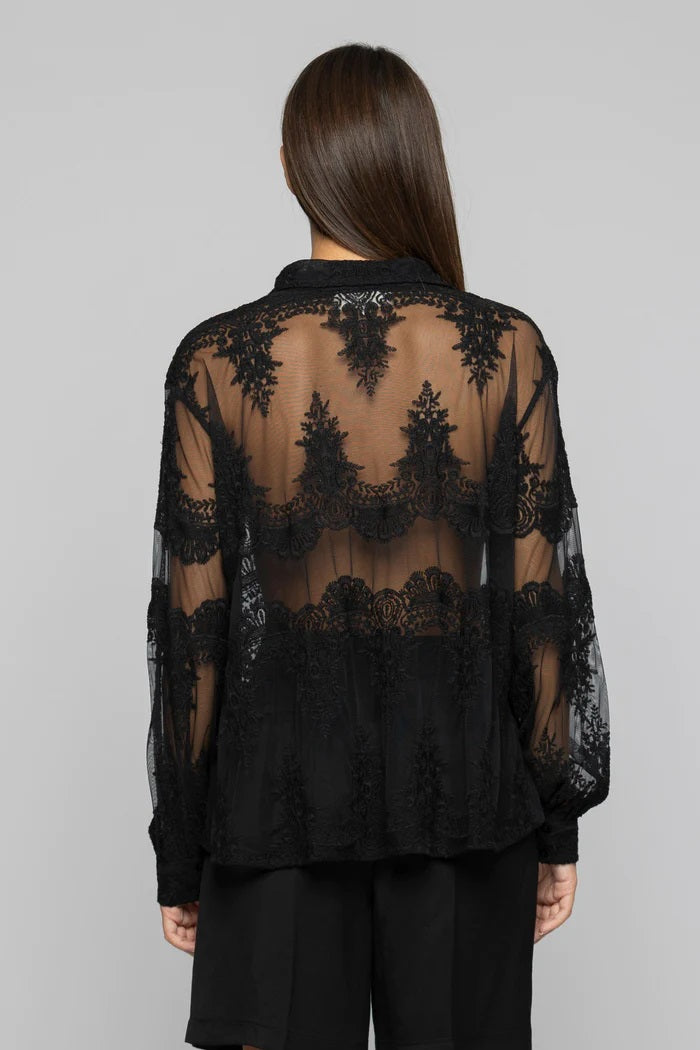CAMISA BORDADA KOCCA
