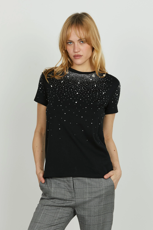 T-SHIRT STRASS E PEDRARIA RELISH