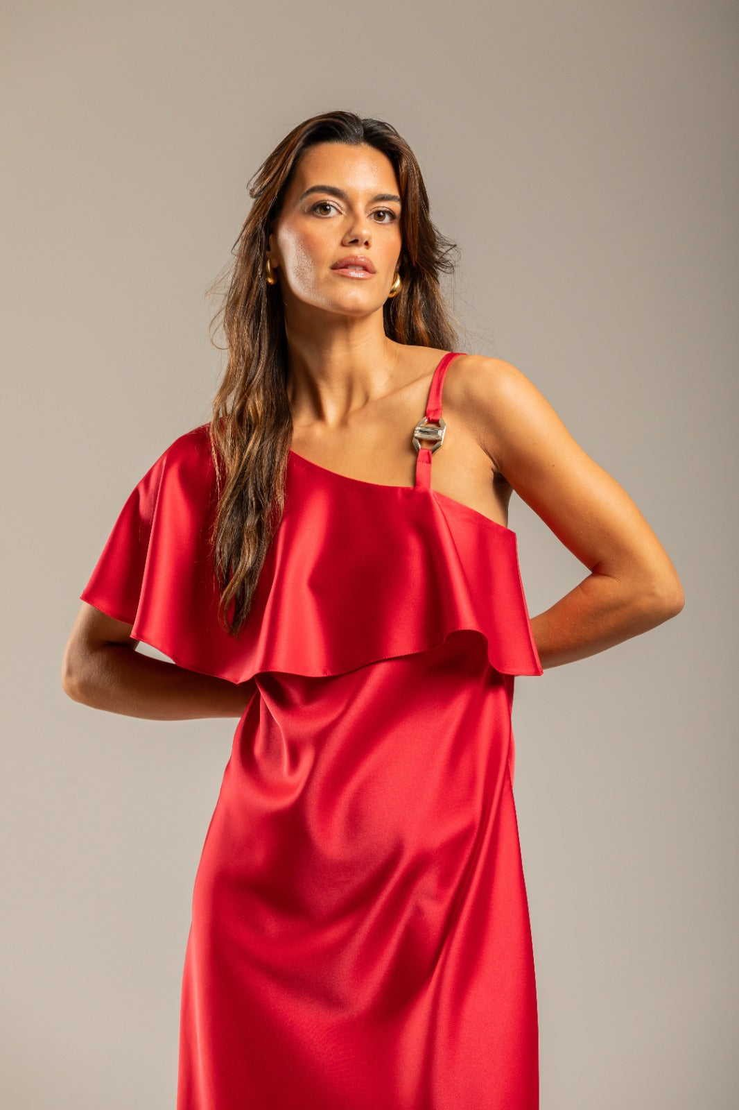 VESTIDO ASSIMÉTRICO SWALLOW