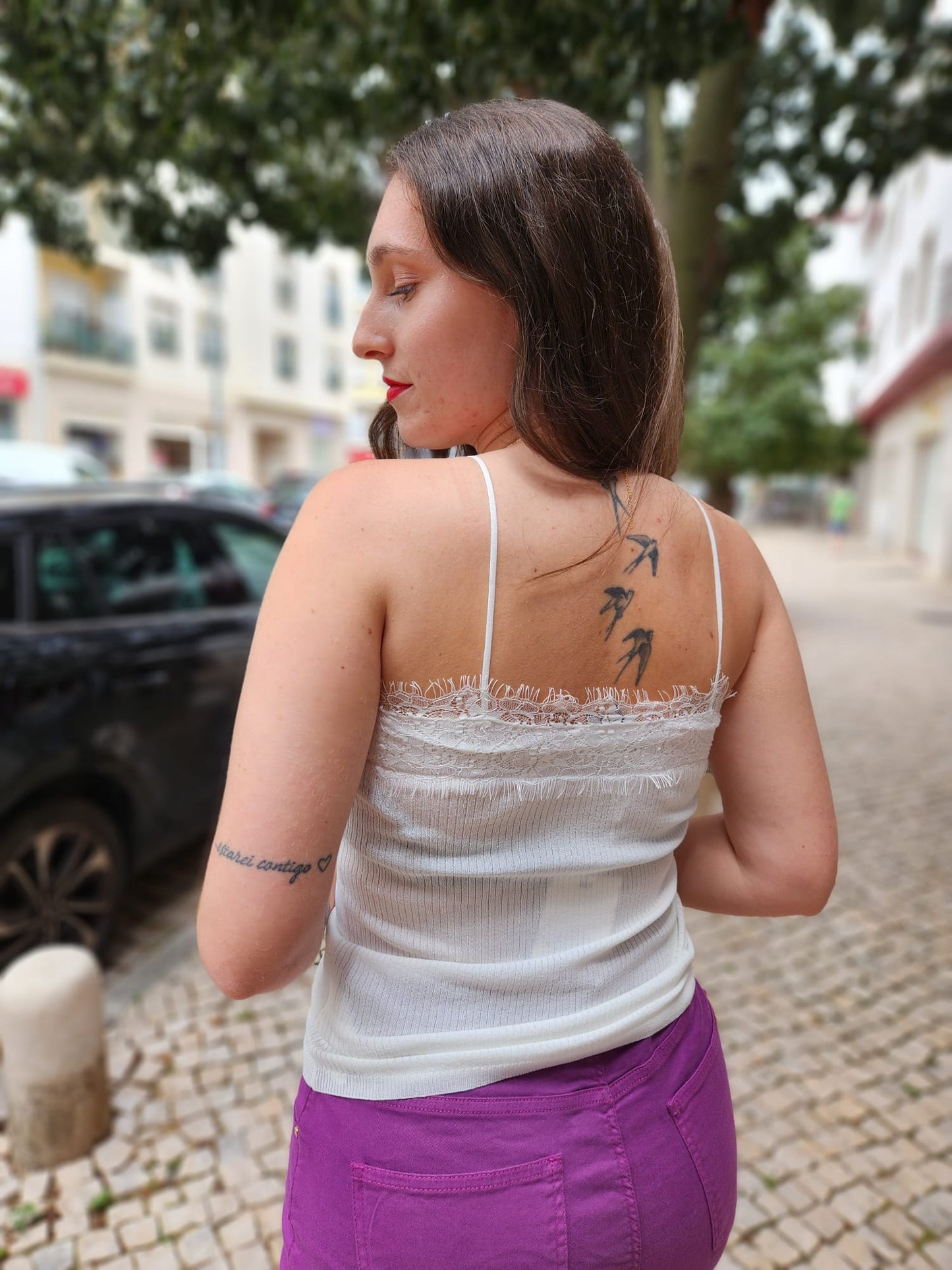 HAUT À BRETELLES EN DENTELLE KOCCA