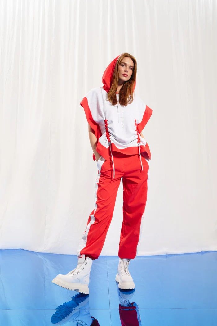 SWEATSHIRT COM CAPUZ VDR