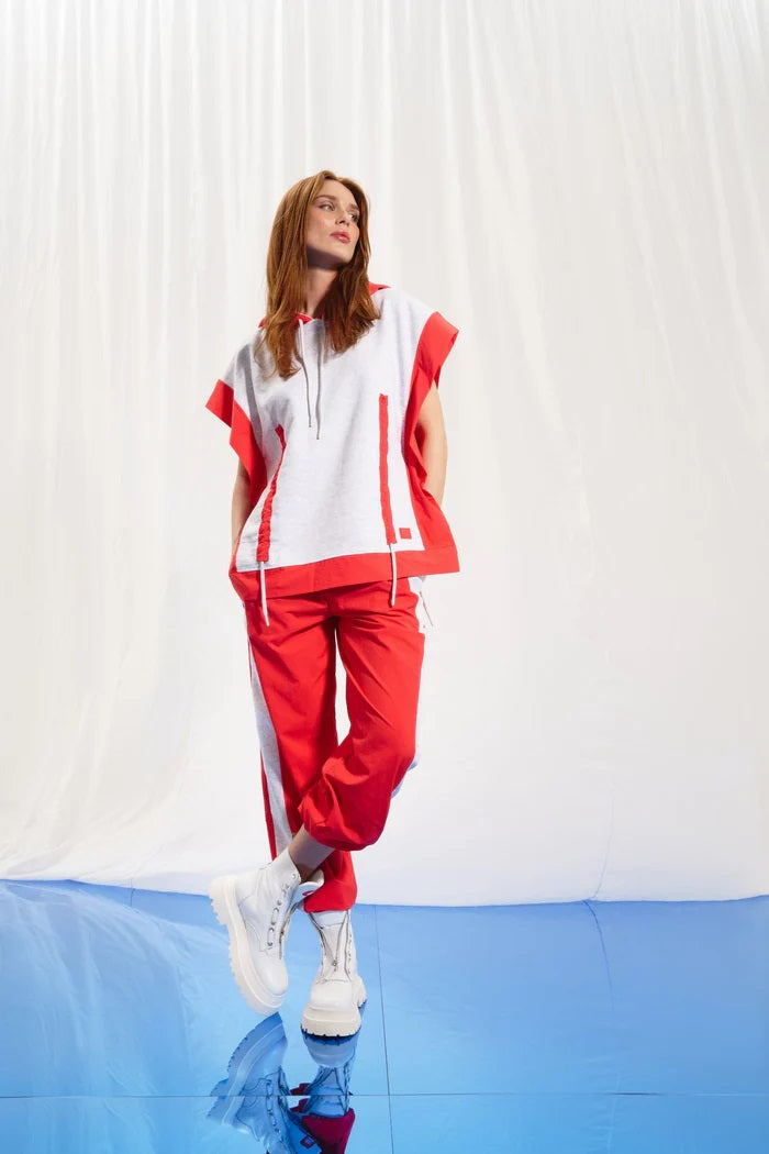 SWEATSHIRT COM CAPUZ VDR