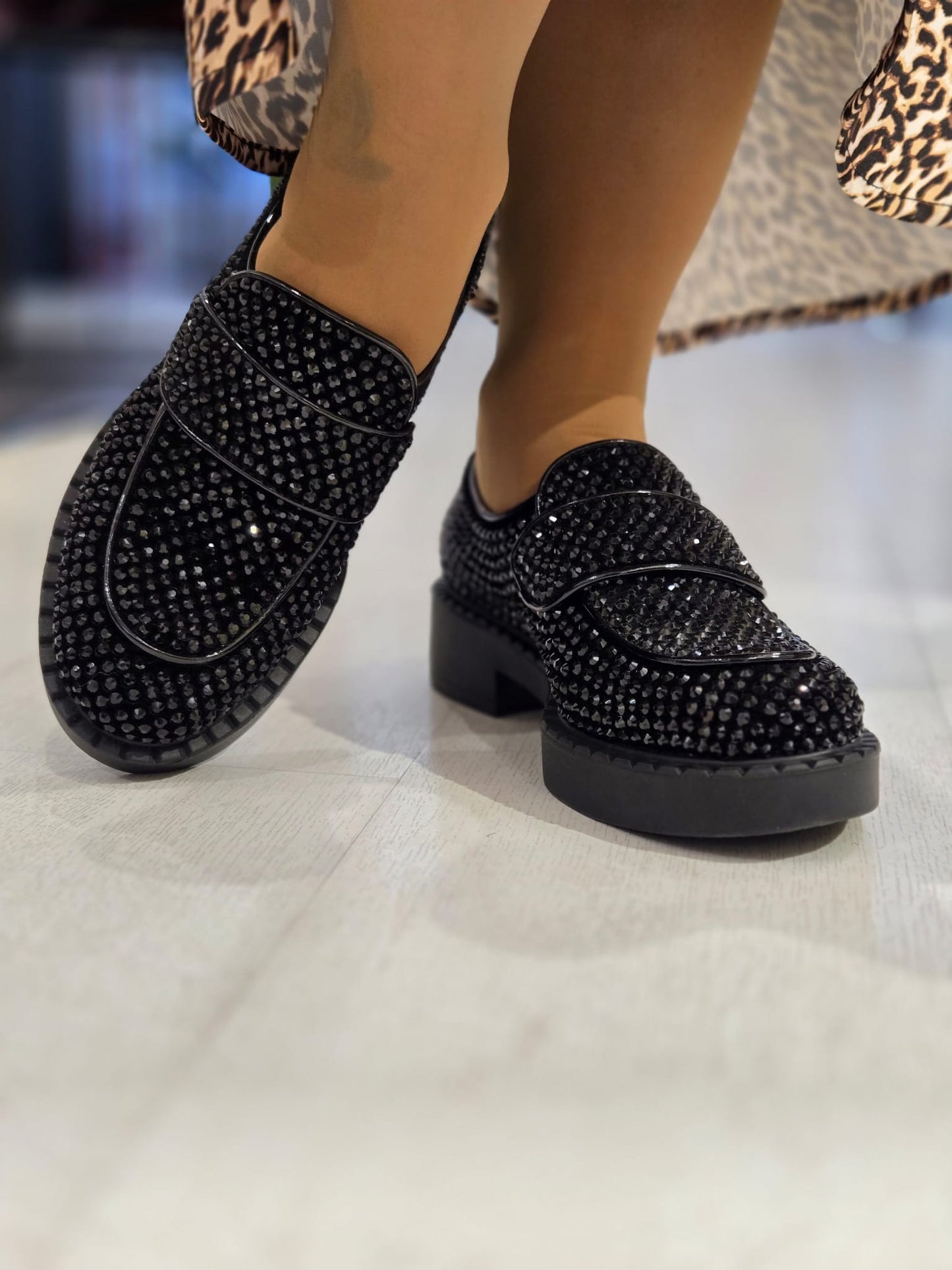 MOCASSIM TACHAS JEFFREY CAMPBELL