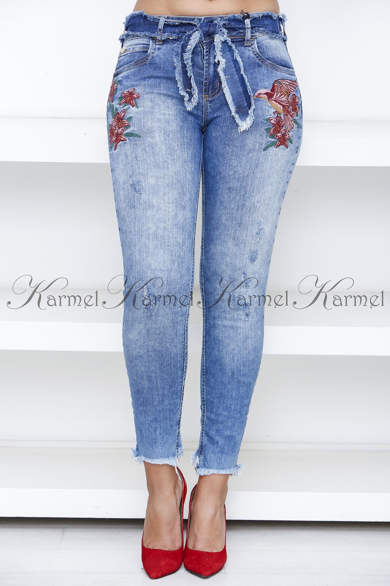 EMBROIDERED DENIM PANTS WITH COLCCI JEANS BELT