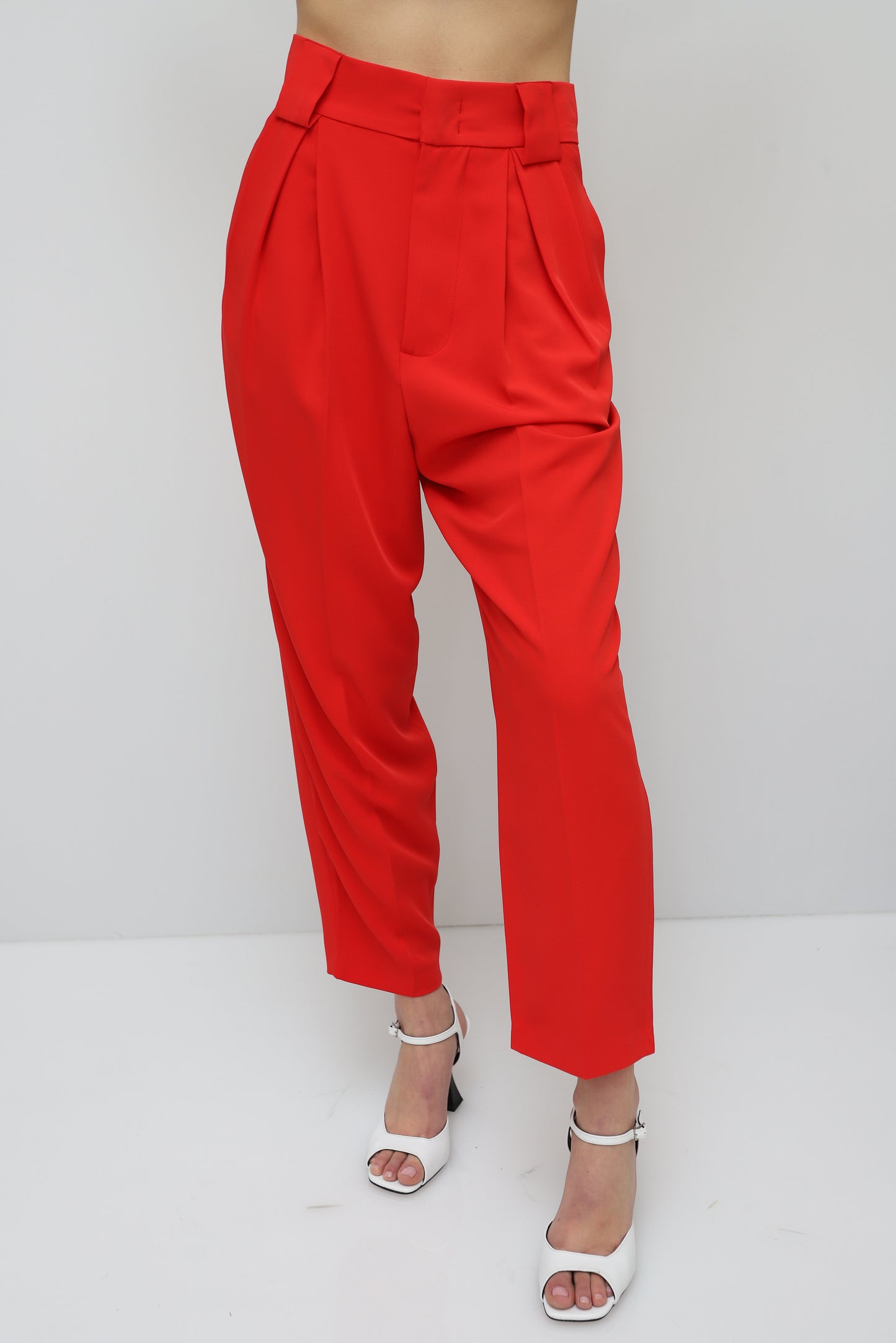 PANTS WITH RELISH CLAMPS