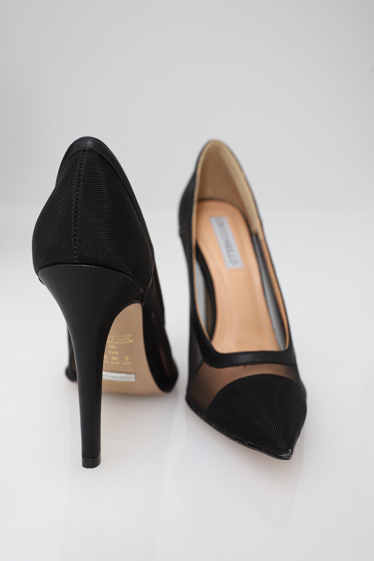 STILETTOS COM REDE CECCONELLO