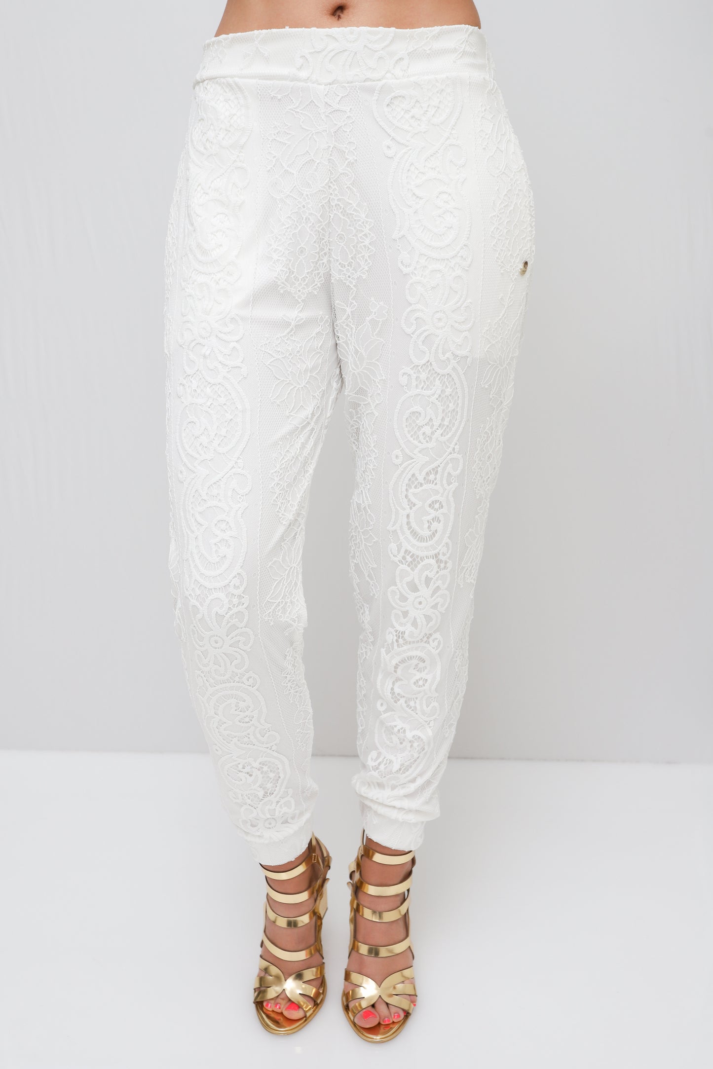 CALÇA RENDA SWALLOW