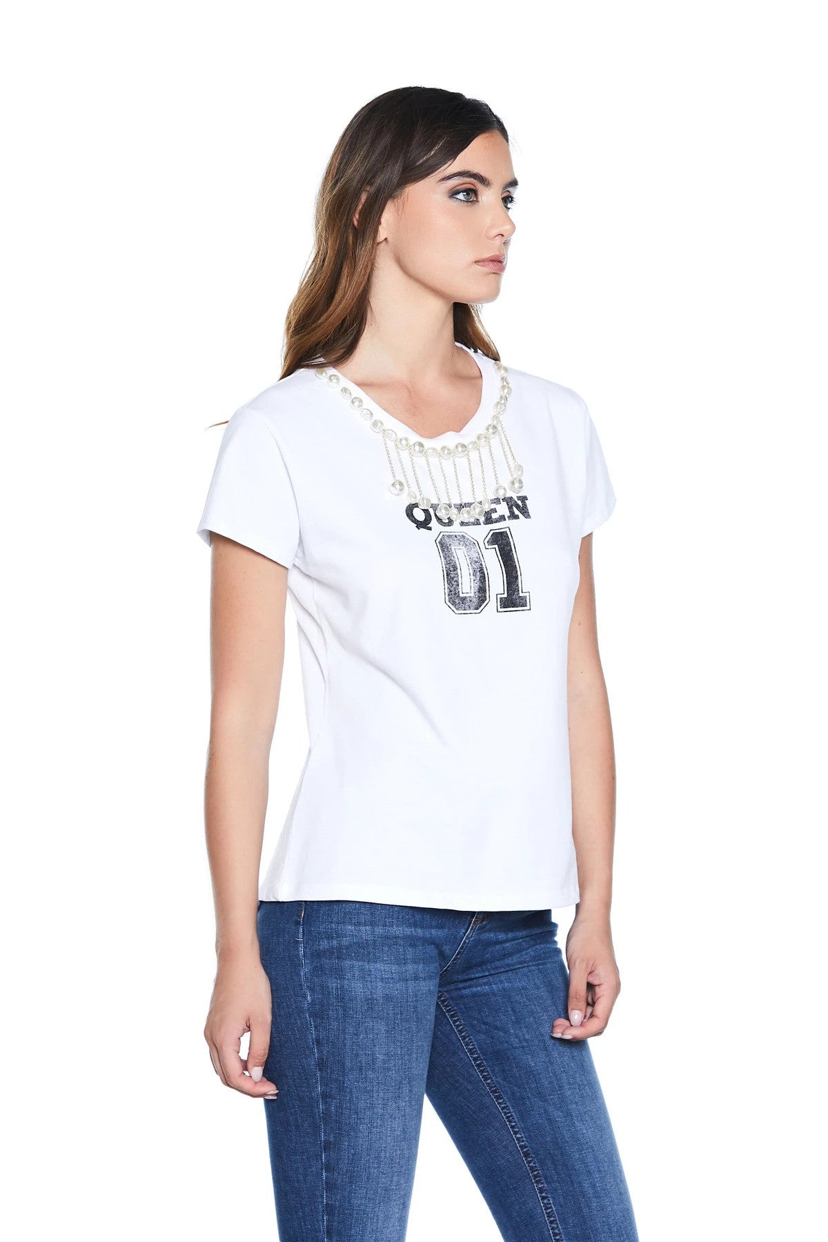 T-SHIRT COM COLAR DE PÉROLAS RELISH