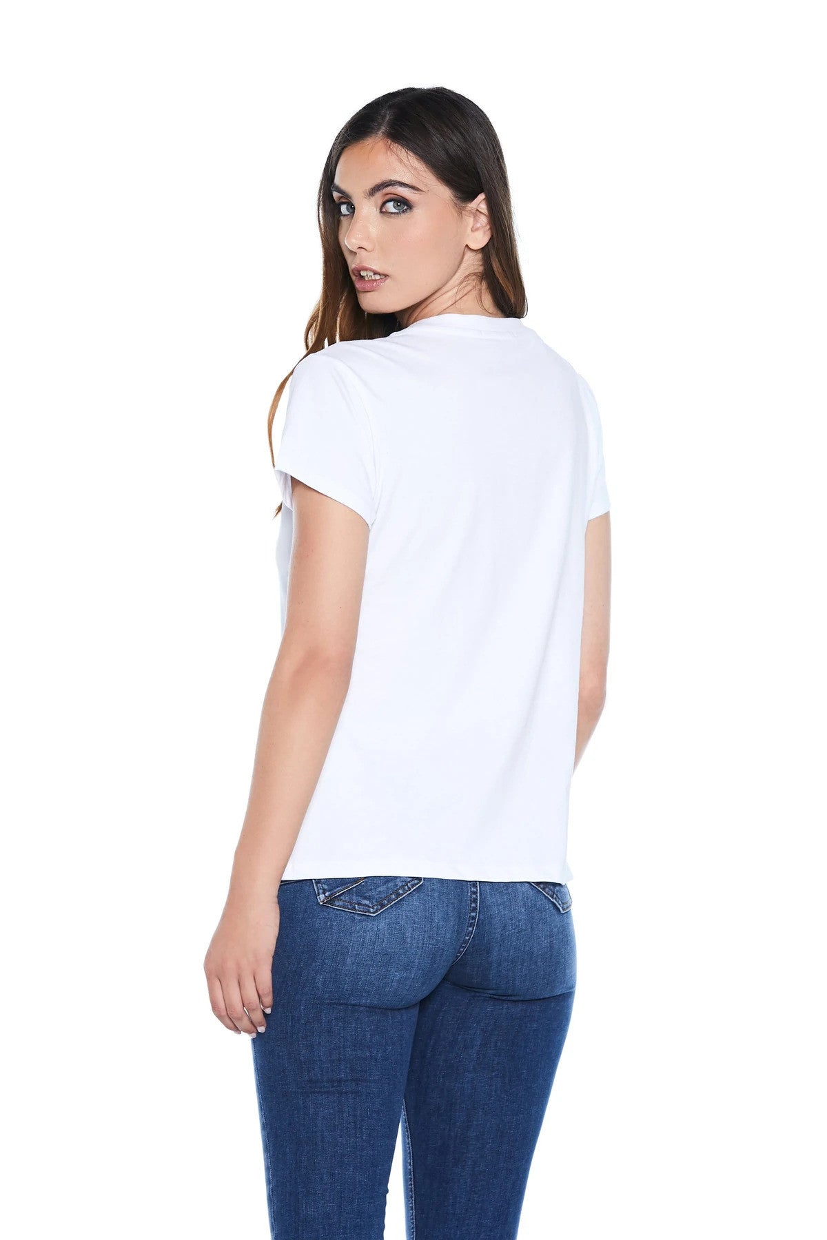 T-SHIRT COM COLAR DE PÉROLAS RELISH
