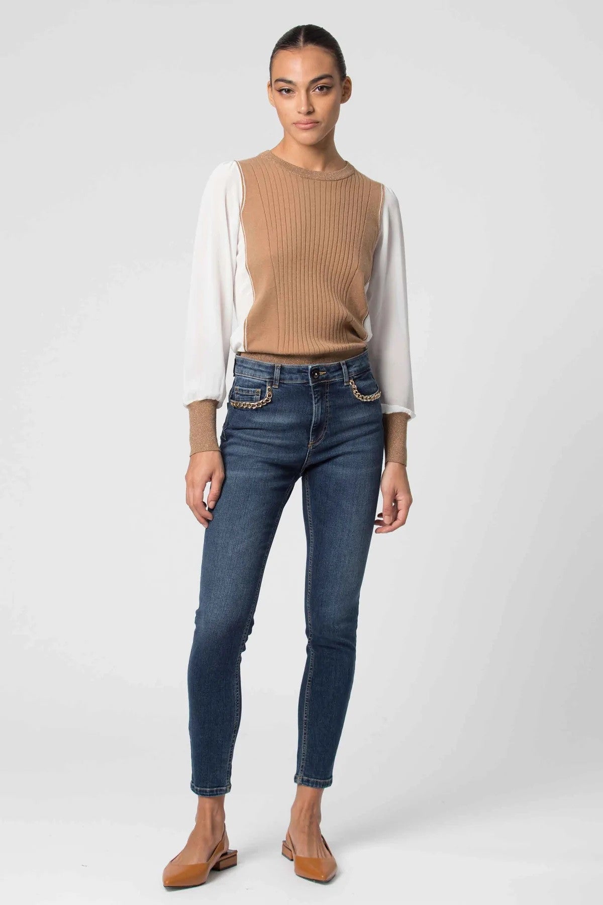 CAMISOLA COM DETALHE CANELADA KOCCA