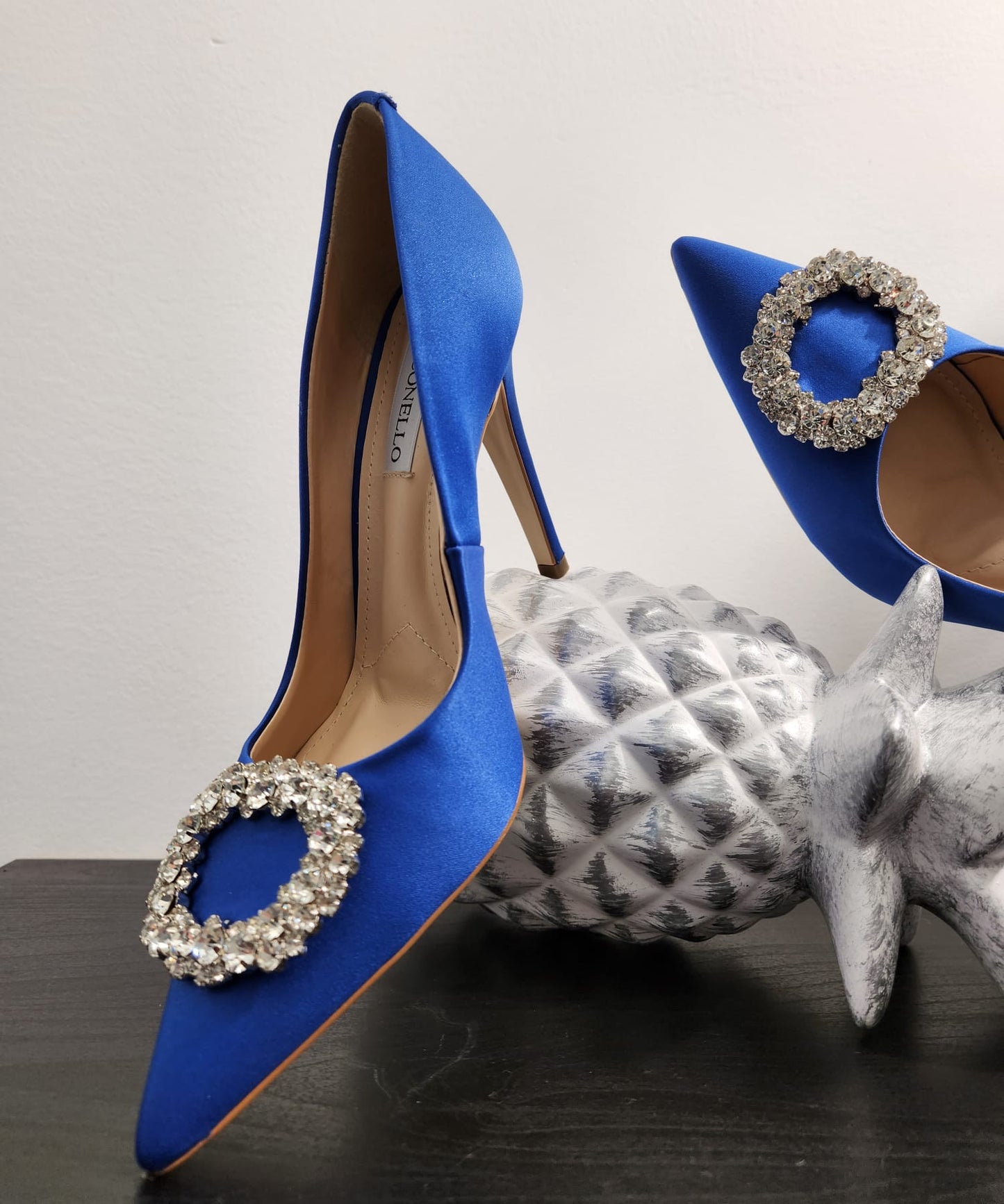 STILETTO COM APLICAÇÃO DIAMANTE CECCONELLO