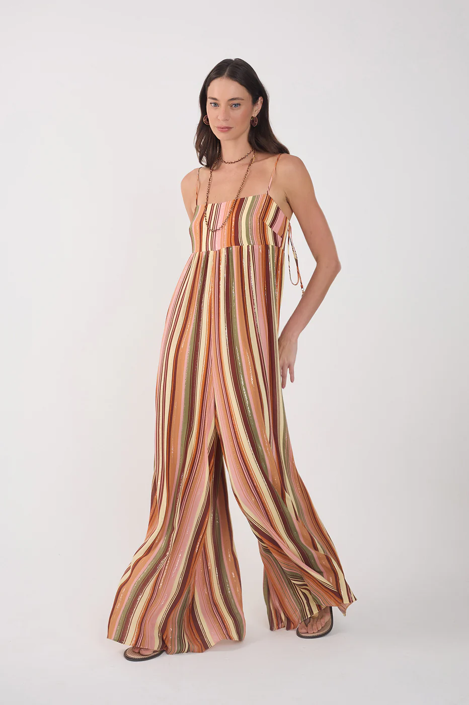 MACACÃO RISCAS DRESS TO