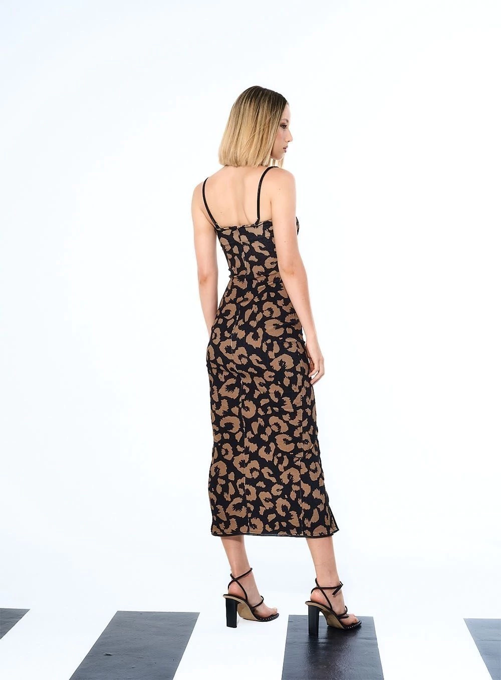 VESTIDO ANIMAL PRINT OPEN