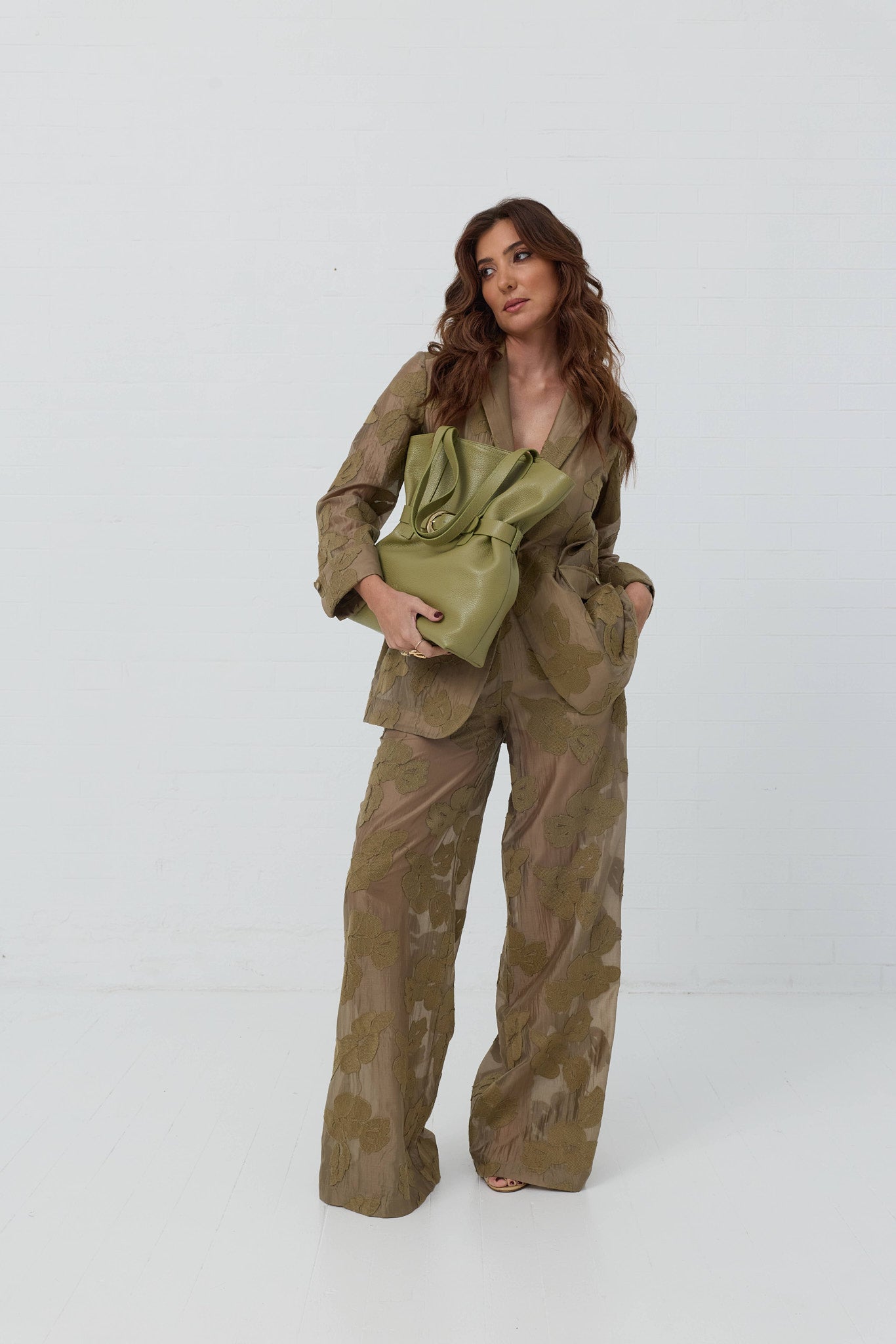 BLAZER BORDADO SWALLOW