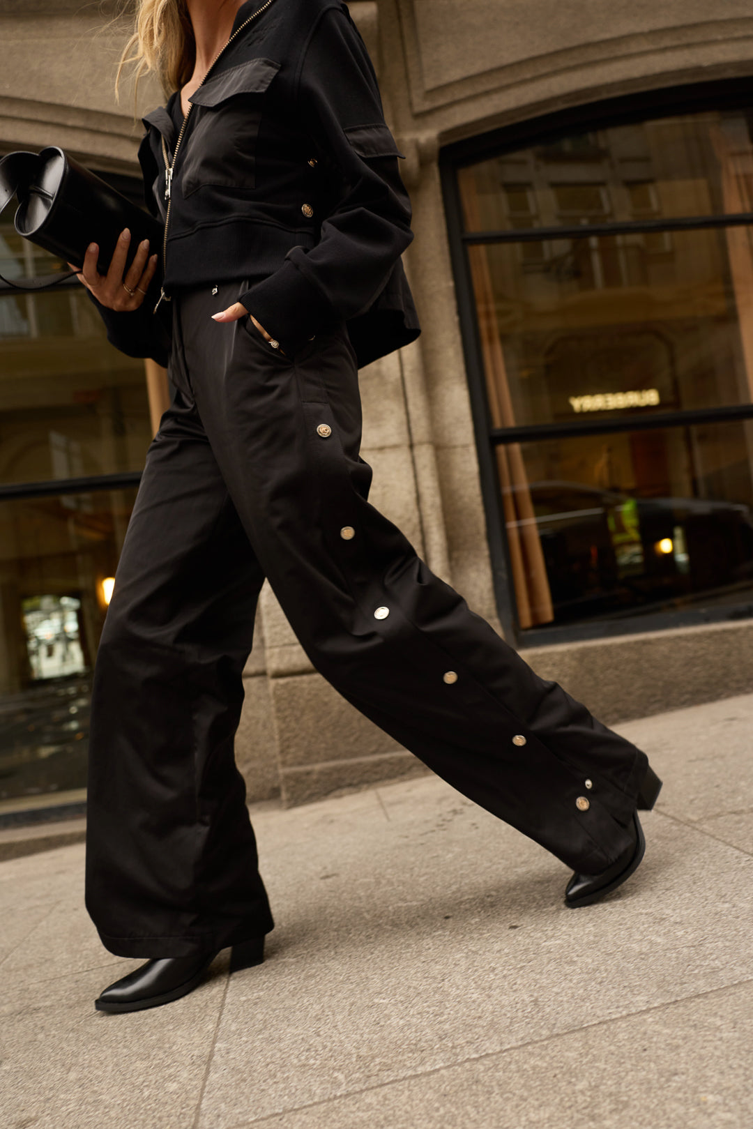 CALÇAS COM MOLAS SWALLOW