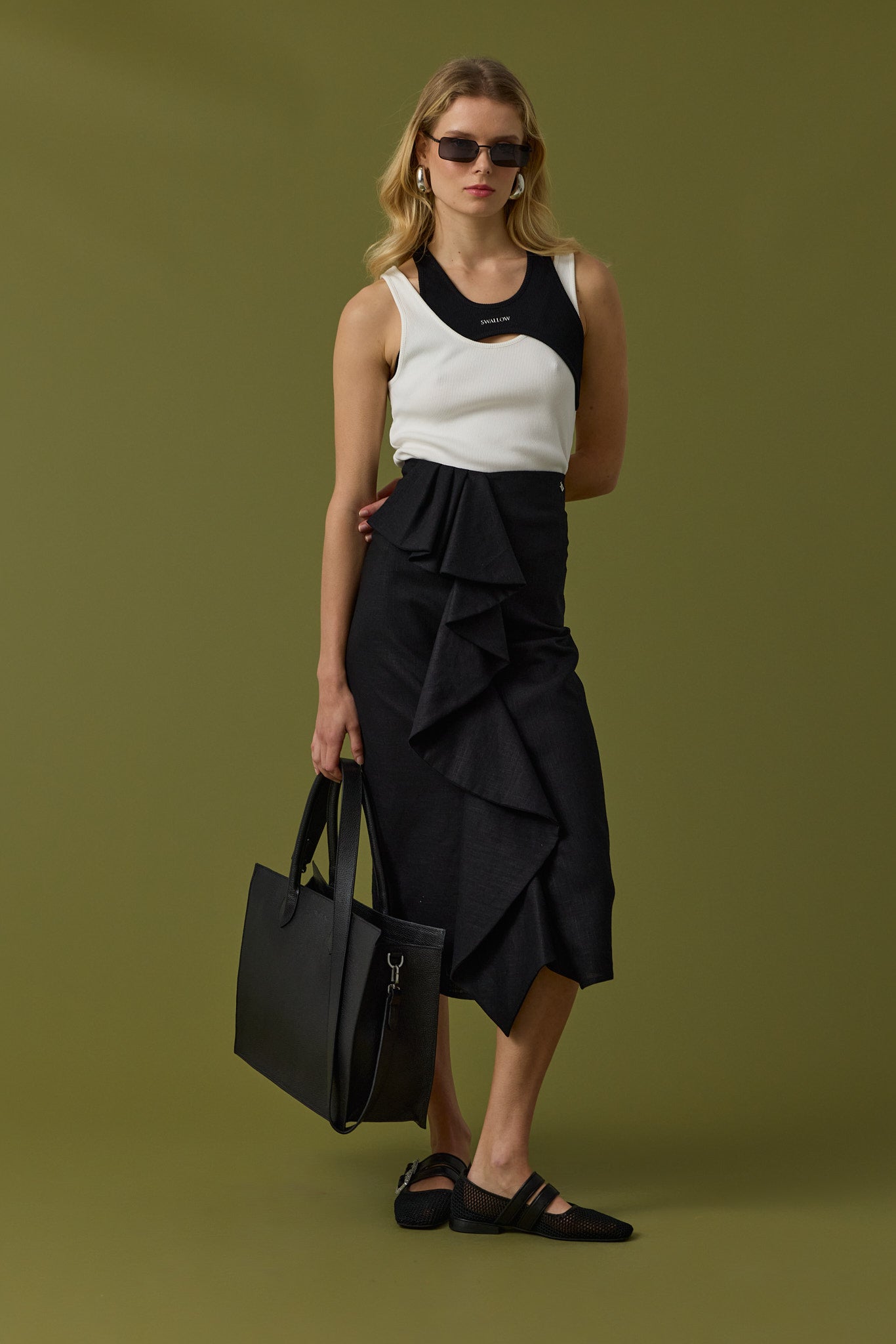 SABRINAS COM FIVELAS SWALLOW