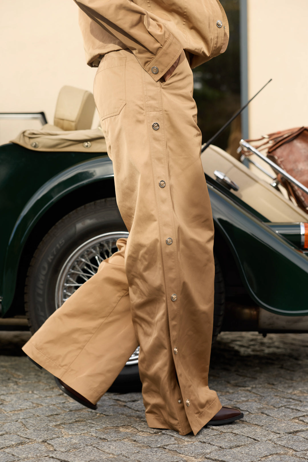 CALÇAS COM MOLAS SWALLOW