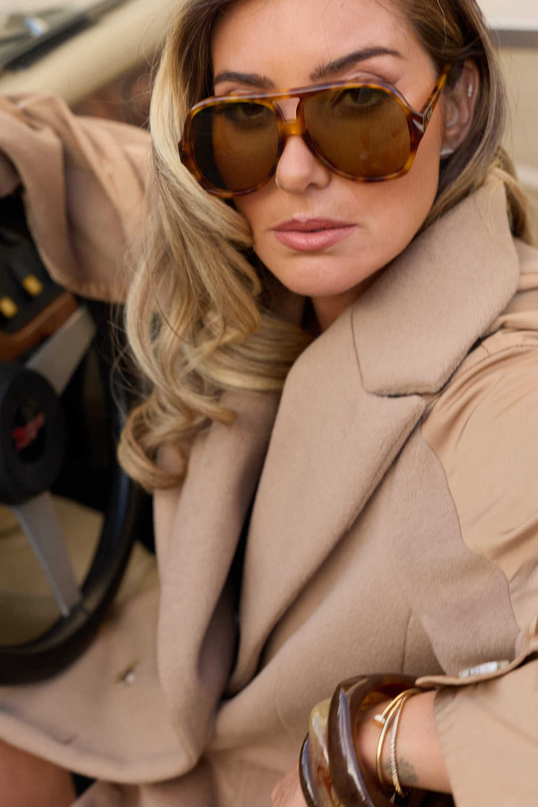 CASACO OVERSIZE SWALLOW