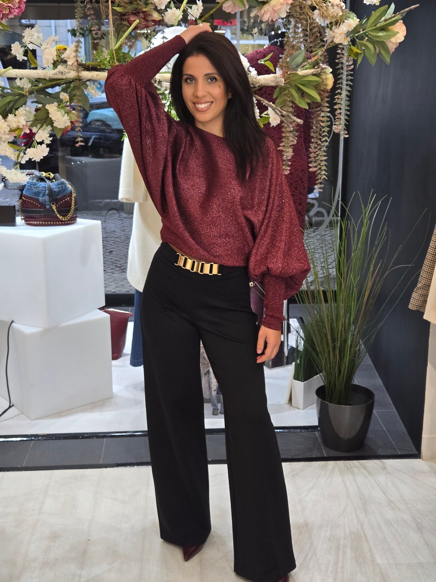 CALÇAS COM APLICAÇÃO CINTURA FLY GIRL