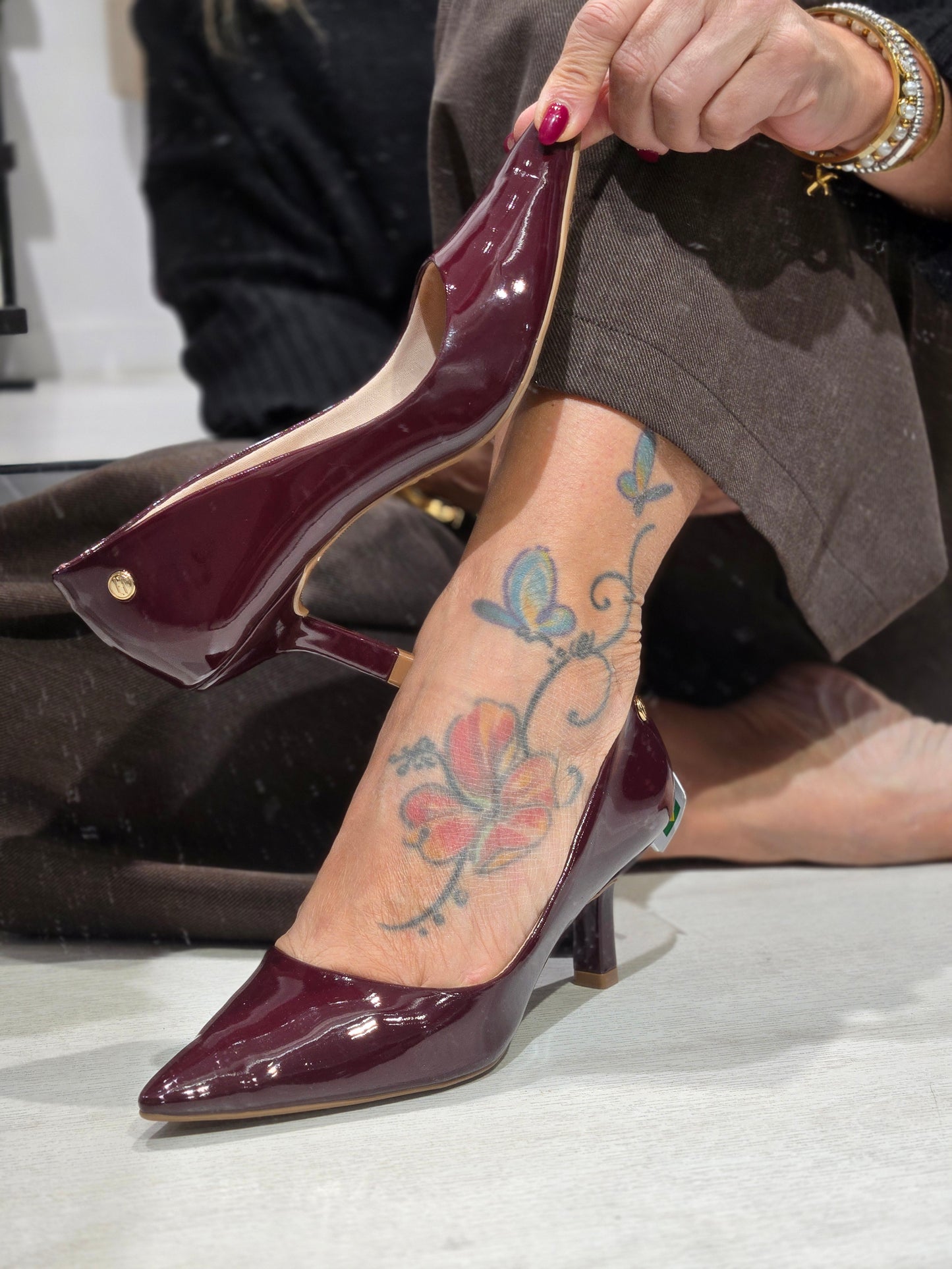 STILETTOS VERNIZ LIALINE