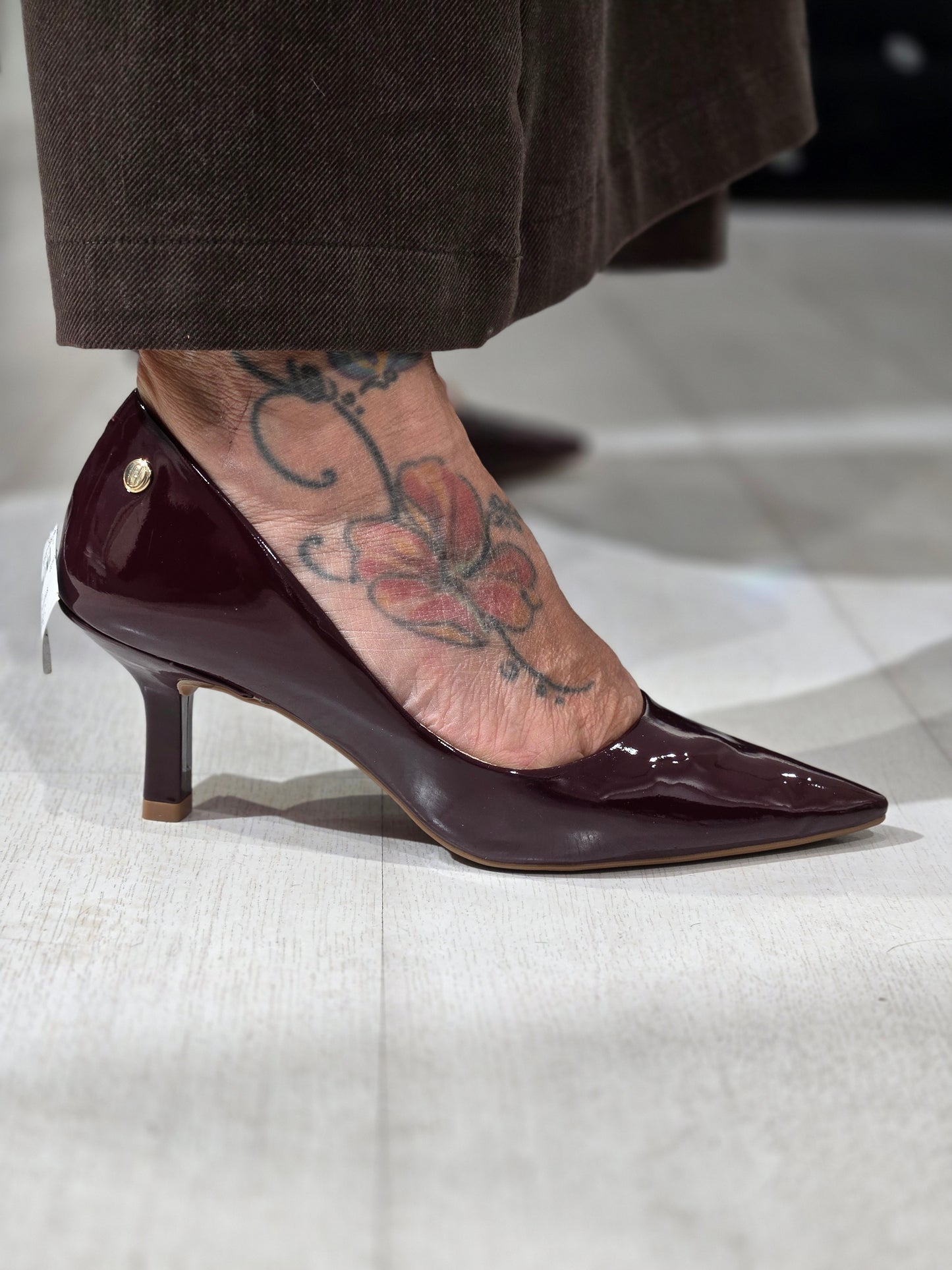 STILETTOS VERNIZ LIALINE