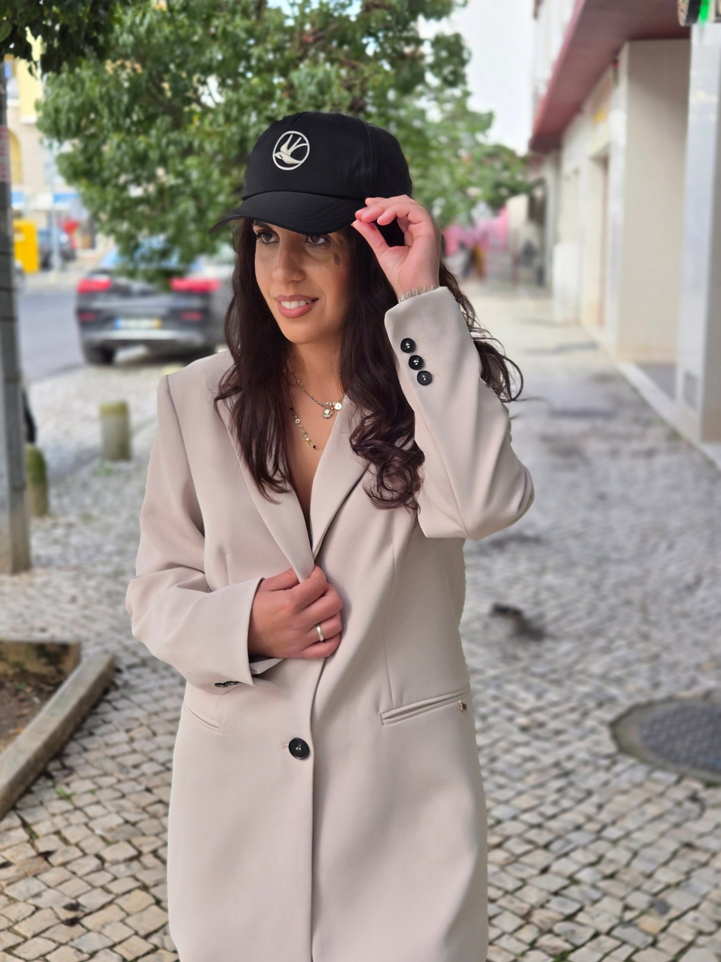 BONÉ BORDADO SWALLOW