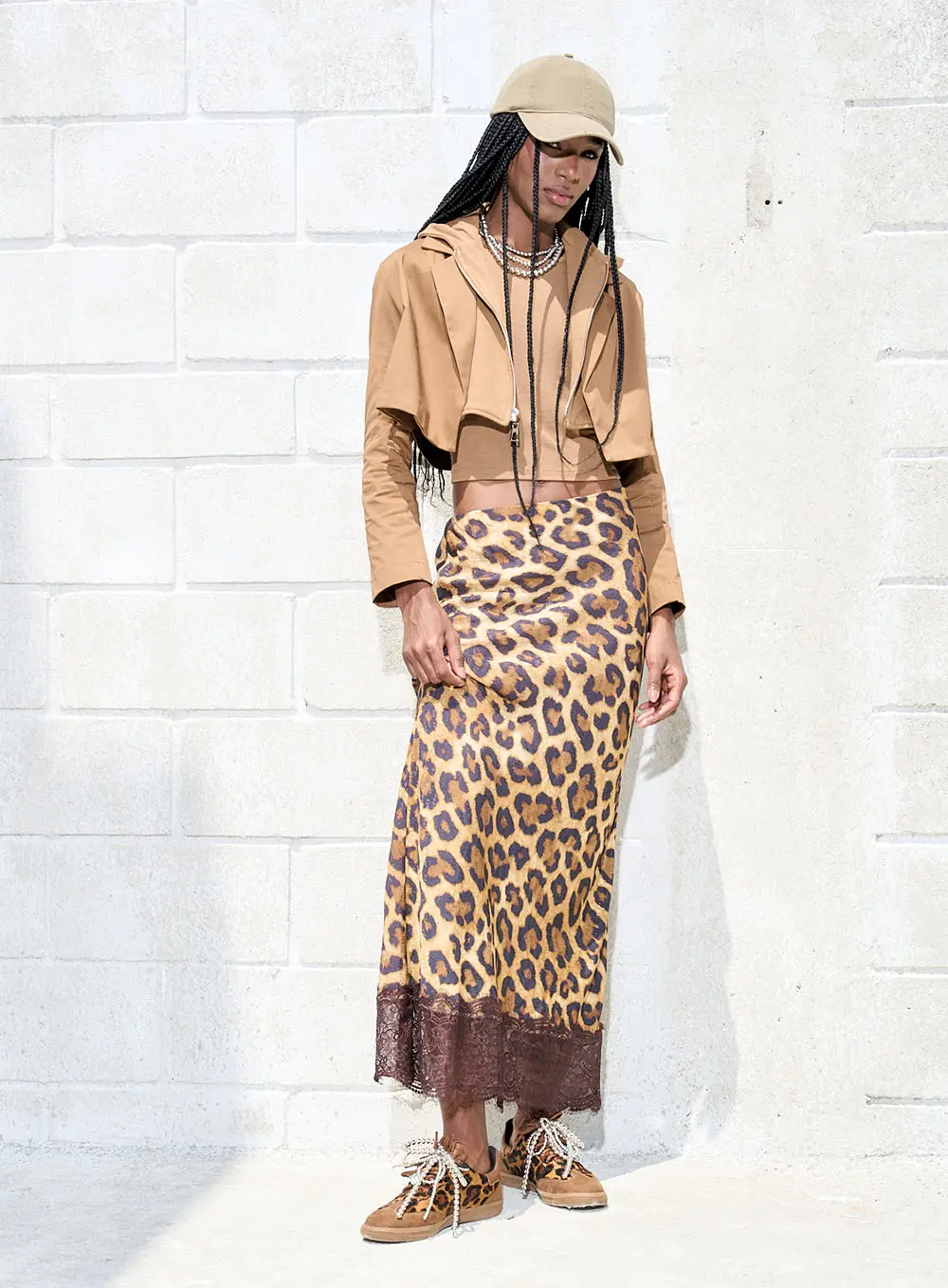 SAIA JACQUARD ANIMAL PRINT OPEN