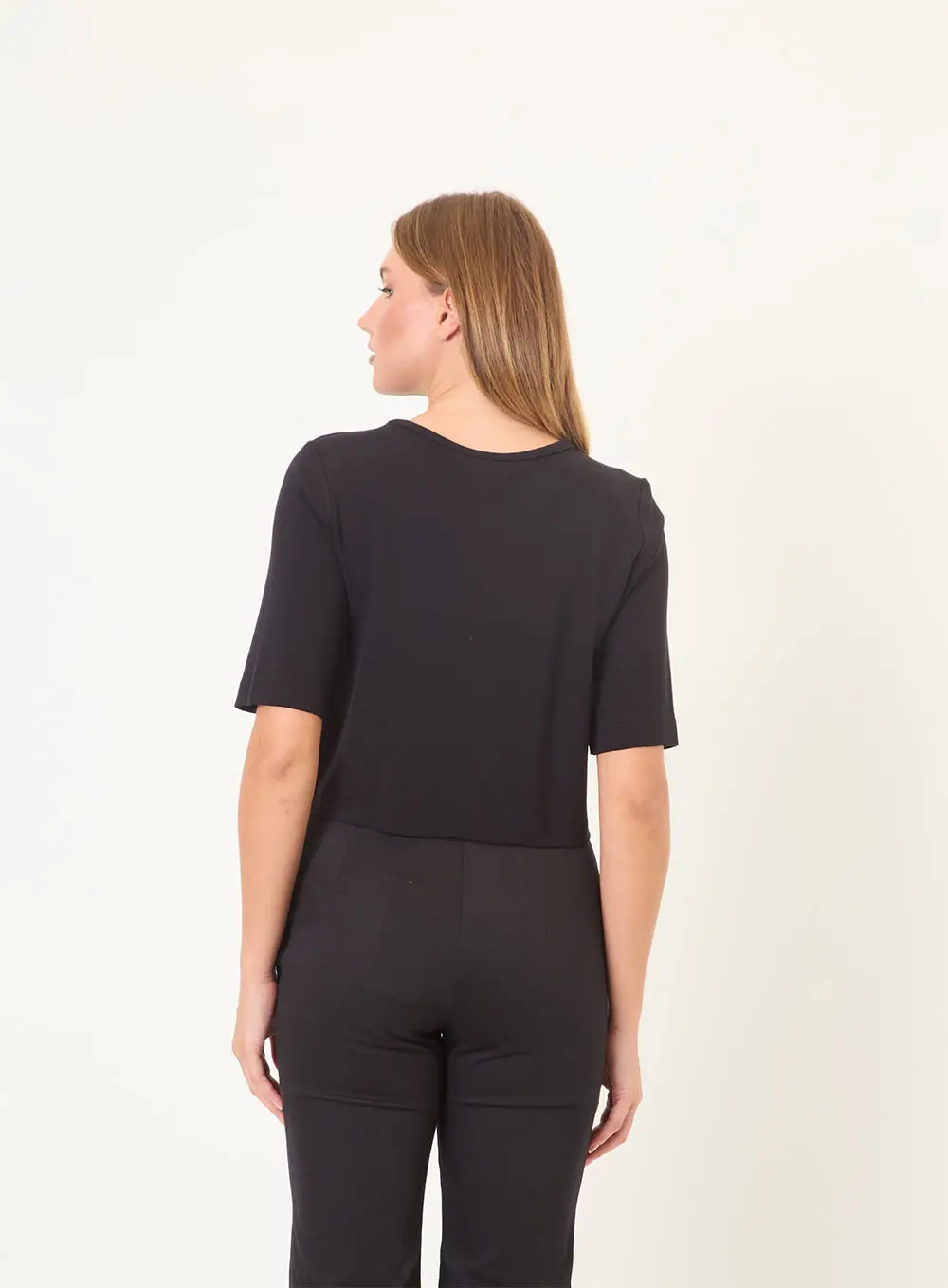 BLUSA COM APLICAÇÃO OPEN