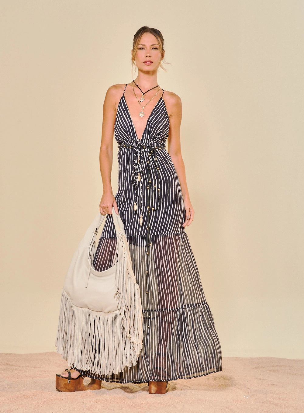 VESTIDO COMPRIDO LISTRADO OPEN