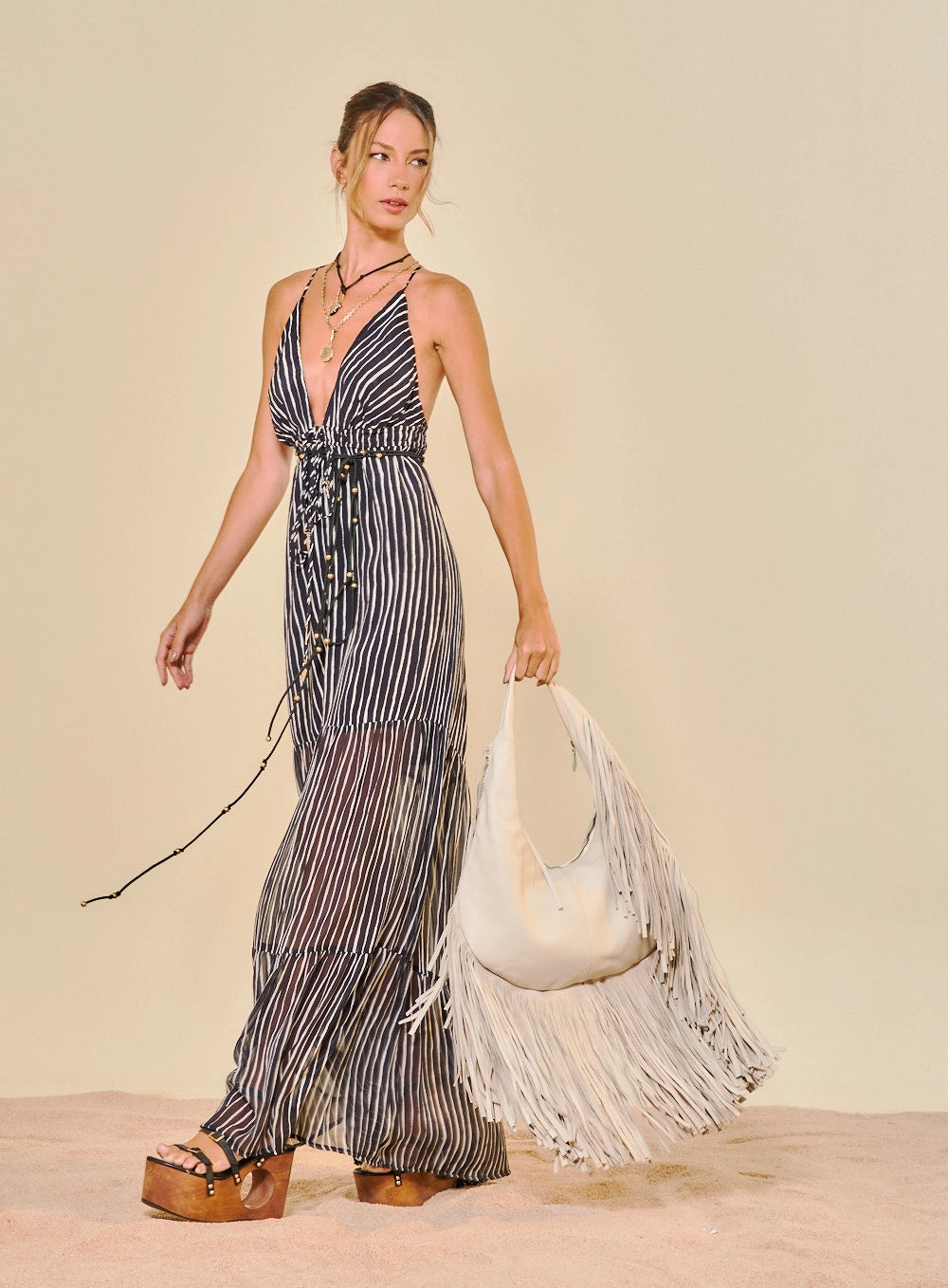 VESTIDO COMPRIDO LISTRADO OPEN