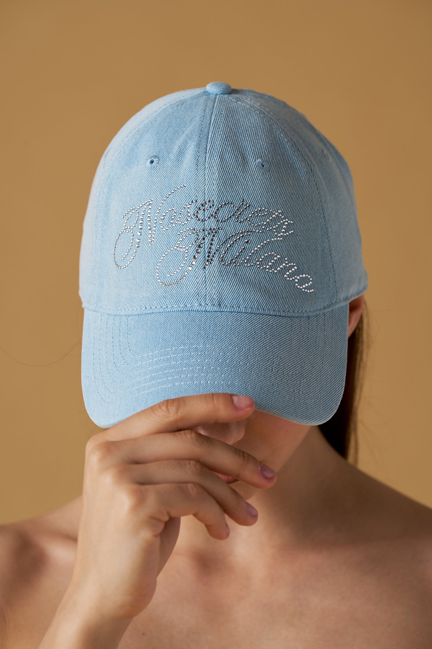 BÓNE STRASS NO SECRETS