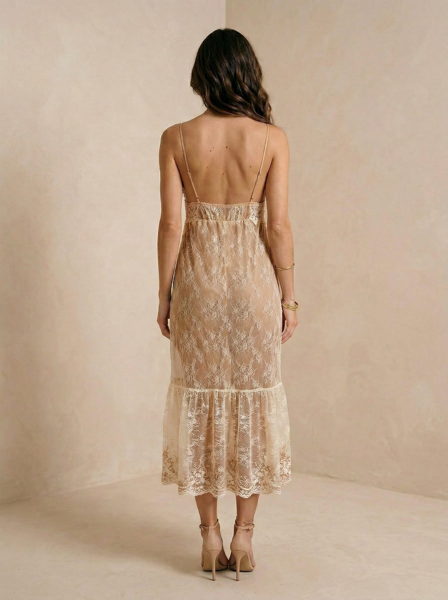 VESTIDO ALÇAS RENDA SWALLOW