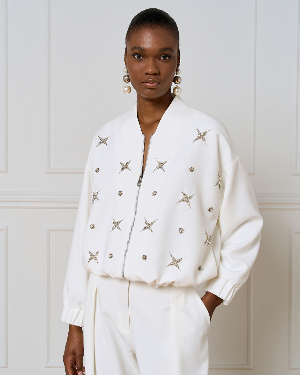 BLUSÃO BOMBER STRASS  ACCESS