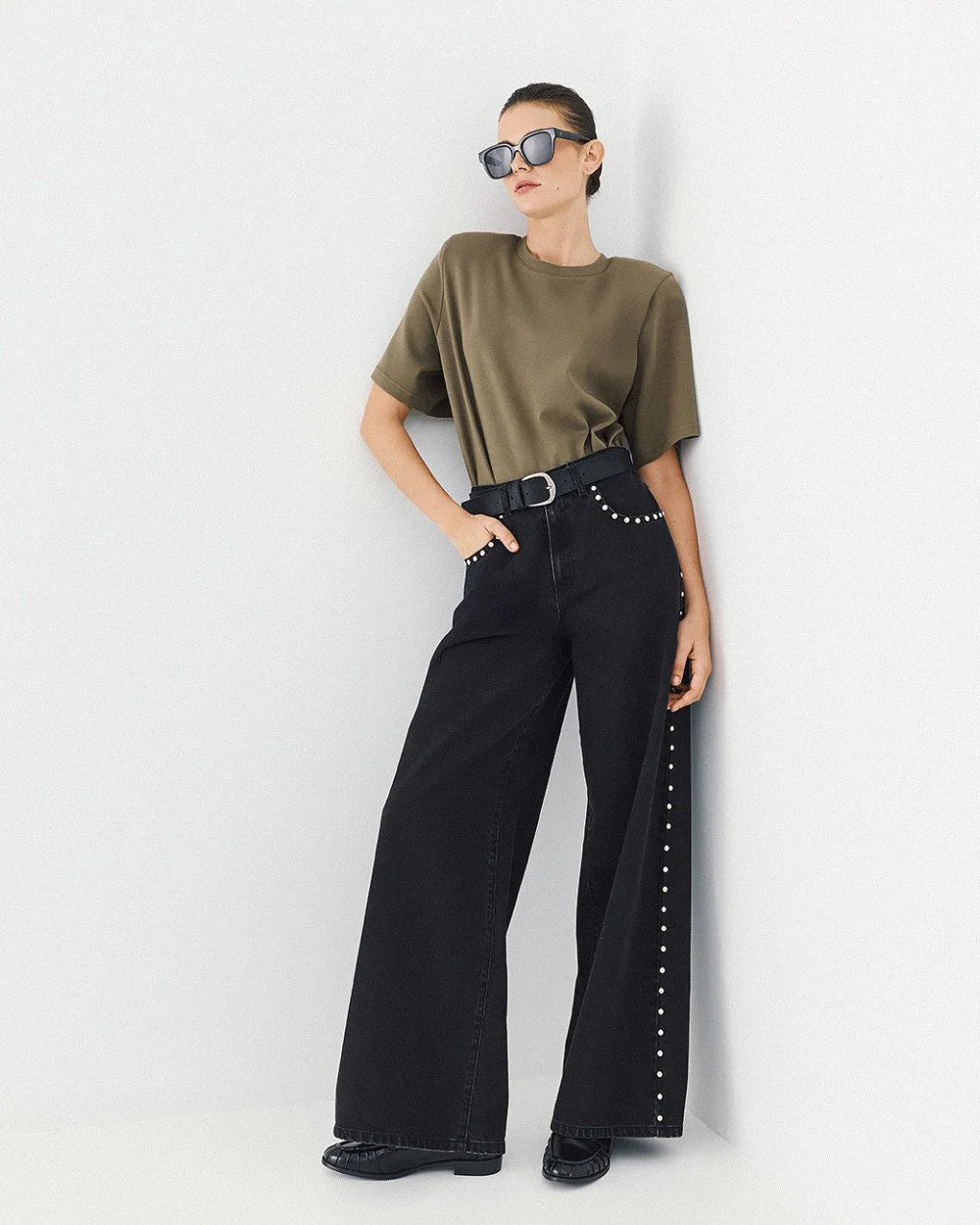 CALÇAS WIDE-LEG TACHAS  - ACCESS