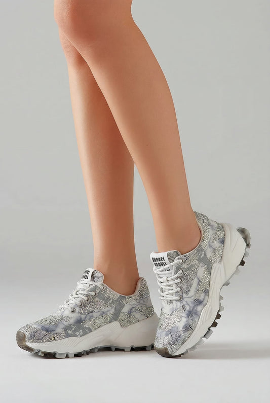 TÉNIS LUANA  BRILHANTES RUSSEL MATOS