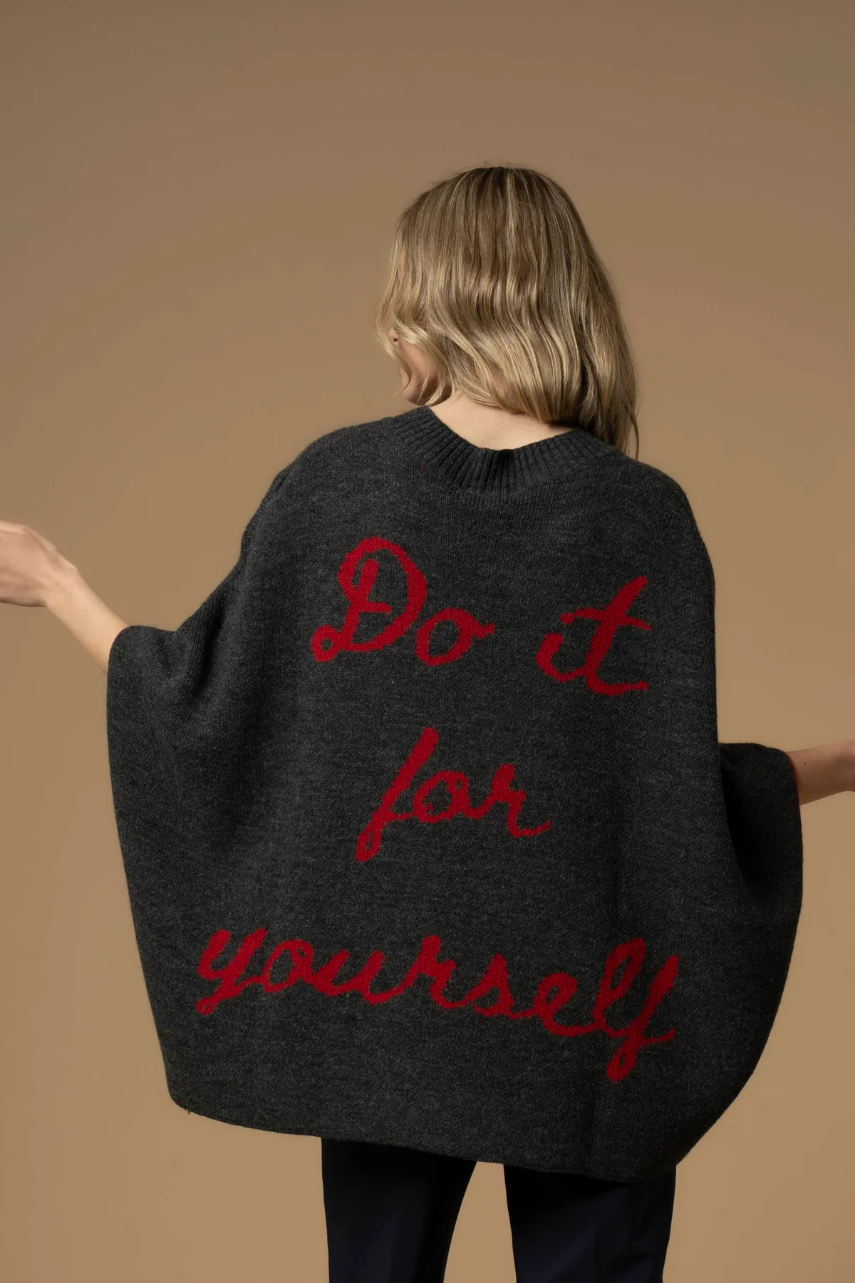 CAPA DO IT FOR YOURSELF KOCCA