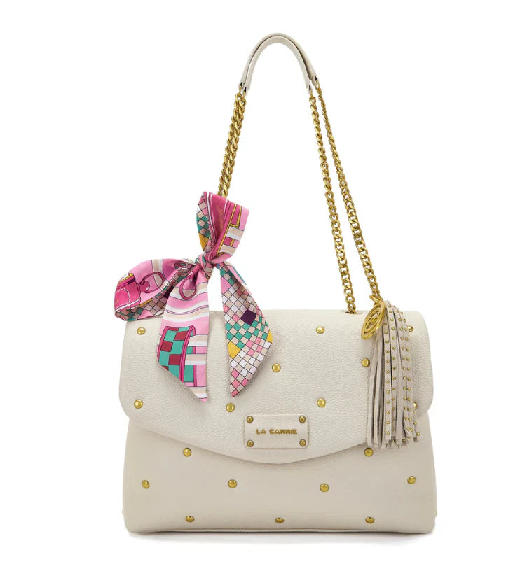 MALA TACHAS LA CARRIE