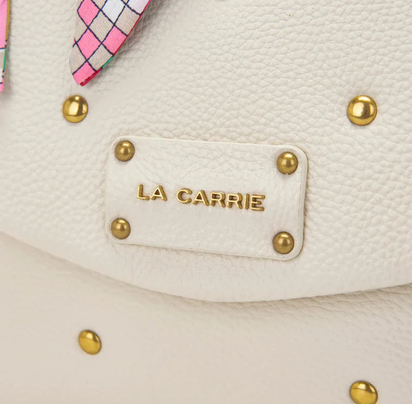 MALA TACHAS LA CARRIE